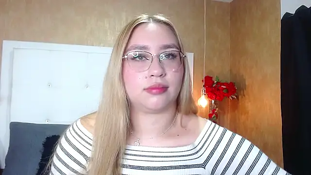 ximenanoah online show from November 2025 01:44:02 PM