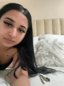 LilMisIndianx online show from October 2025 11:53:01 AM