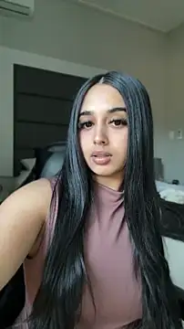 Snapshot of LilMisIndianx chatting on April 2026 05:44:02 AM LilMisIndianx online show from April 2026 05:44:02 AM