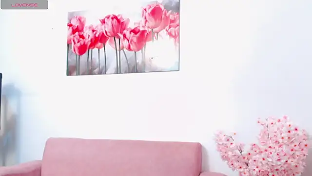 Snapshot of pinky_f00x chatting on February 2026 07:24:02 PM pinky f00x online show from February 2026 07:24:02 PM