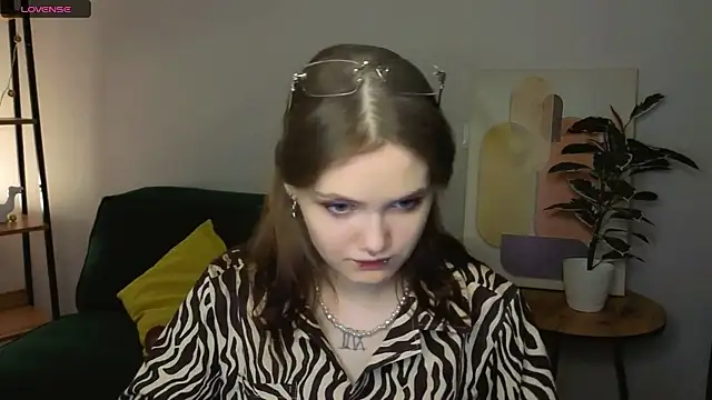 Dilara xBaby online show from February 2026 09:27:01 PM