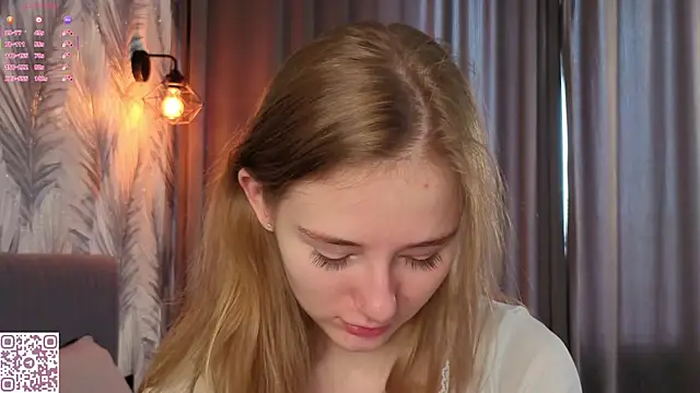 ElvinaRose online show from May 2026 04:30:01 AM