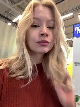 Snapshot of Cum_girlss chatting on September 2025 06:15:02 AM Cum girlss online show from September 2025 06:15:02 AM