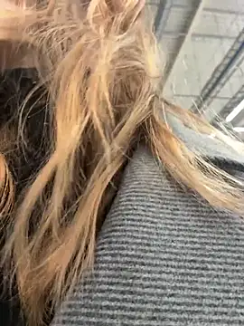 Snapshot of Cum_girlss chatting on October 2025 05:52:02 AM Cum girlss online show from October 2025 05:52:02 AM