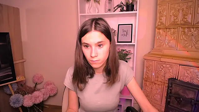Snapshot of RosaRay_ chatting on June 2026 06:07:01 AM RosaRay online show from June 2026 06:07:01 AM