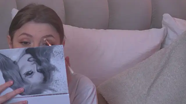 miamunn online show from March 2026 04:22:02 PM