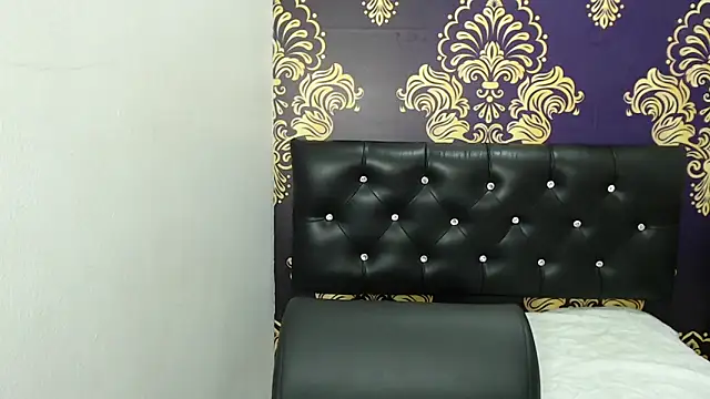 Snapshot of BigBoobs_Goddess chatting on October 2025 11:20:02 AM BigBoobs Goddess online show from October 2025 11:20:02 AM