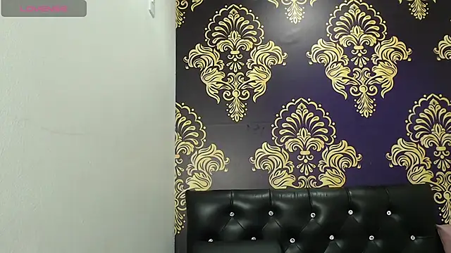 Snapshot of BigBoobs_Goddess chatting on November 2025 11:32:02 AM BigBoobs Goddess online show from November 2025 11:32:02 AM