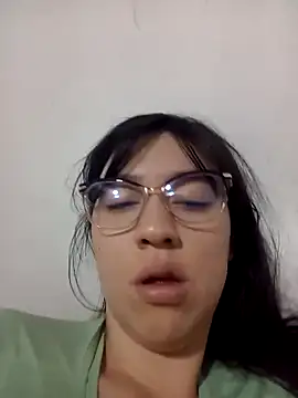 lareinalareinadelanal online show from October 2025 12:39:02 PM