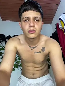 Snapshot of Themasterhades_777 chatting on March 2026 04:07:02 AM Themasterhades 777 online show from March 2026 04:07:02 AM