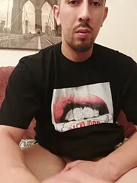 Snapshot of himNIGuys chatting on April 2026 09:43:01 AM himNIGuys online show from April 2026 09:43:01 AM