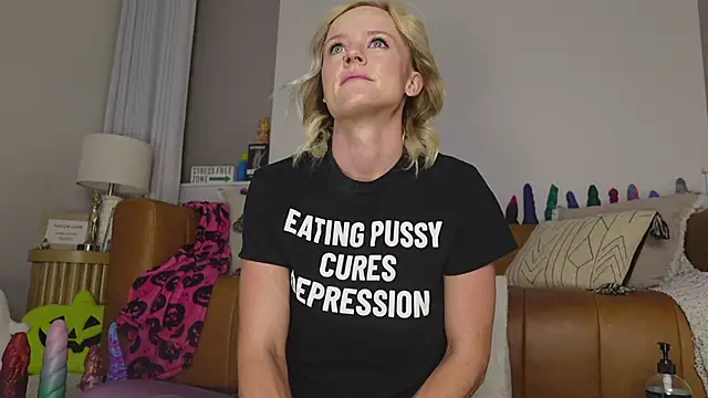 Snapshot of Taylorlove303 chatting on October 2025 10:11:02 AM Taylorlove303 online show from October 2025 10:11:02 AM