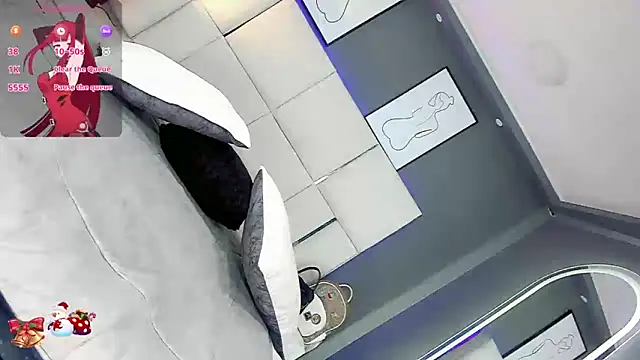 LiaFernandaa online show from December 2025 01:06:01 PM