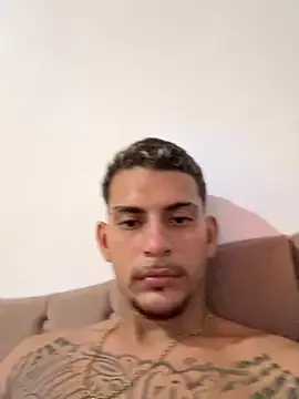 Snapshot of caioceara chatting on April 2026 04:53:02 PM caioceara online show from April 2026 04:53:02 PM