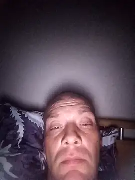 Snapshot of ToughDraft14 chatting on November 2025 05:55:02 PM ToughDraft14 online show from November 2025 05:55:02 PM