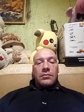 Snapshot of ToughDraft14 chatting on April 2026 03:53:01 PM ToughDraft14 online show from April 2026 03:53:01 PM