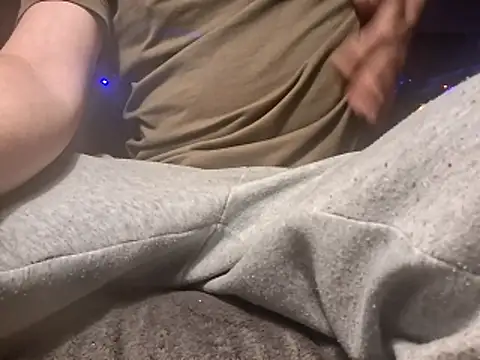 Snapshot of romanofly chatting on March 2026 06:13:02 PM romanofly online show from March 2026 06:13:02 PM