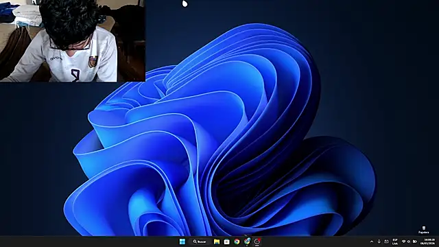 Snapshot of Alexxxooo01 chatting on March 2026 09:07:01 PM Alexxxooo01 online show from March 2026 09:07:01 PM