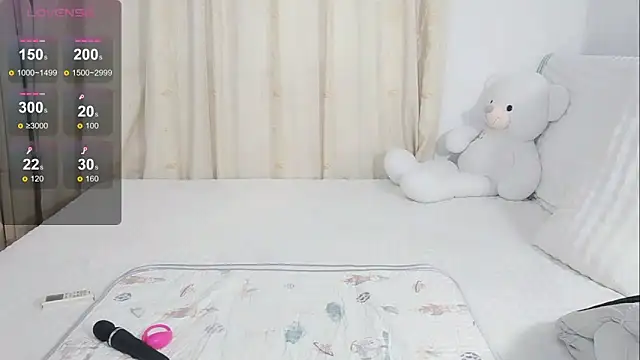 Snapshot of Ailsa-Baby chatting on October 2025 09:32:01 AM Ailsa-Baby online show from October 2025 09:32:01 AM