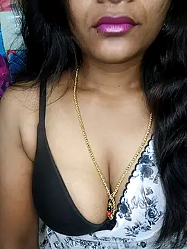 Snapshot of Anu_Reddy_10 chatting on November 2025 06:50:02 PM Anu Reddy 10 online show from November 2025 06:50:02 PM