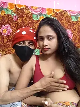Seducing couple online show from September 2025 11:12:02 AM