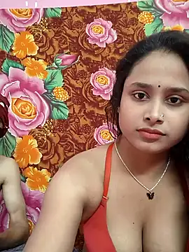 Seducing couple online show from December 2025 10:46:02 AM