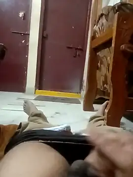 Snapshot of Dolly_raj chatting on October 2025 07:42:02 PM Dolly raj online show from October 2025 07:42:02 PM