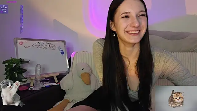 OdelynBagge online show from November 2025 05:13:02 PM