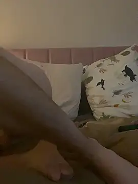 Snapshot of Skater1287 chatting on October 2025 03:34:02 AM Skater1287 online show from October 2025 03:34:02 AM