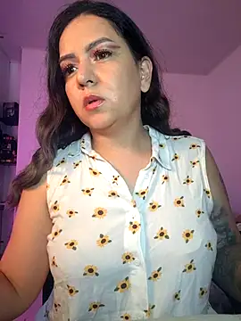 Abbyjoness21 online show from September 2025 08:31:02 PM