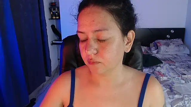 Abbyjoness21 online show from October 2025 09:52:01 AM