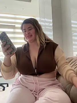 aydabella7777 online show from April 2026 08:12:02 AM