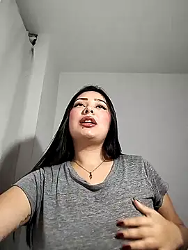 Snapshot of Damii_001 chatting on September 2025 01:50:01 AM Damii 001 online show from September 2025 01:50:01 AM