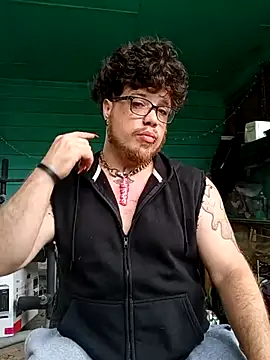 Snapshot of Kiami_Noara chatting on April 2026 02:14:02 PM Kiami Noara online show from April 2026 02:14:02 PM