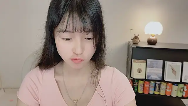 Onechestnut online show from May 2026 09:06:02 AM