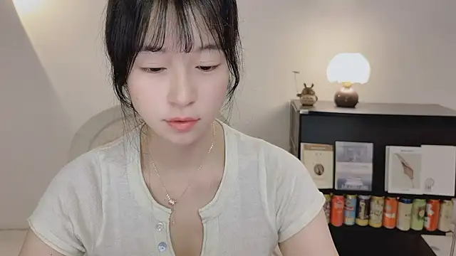 Onechestnut online show from May 2026 09:17:02 AM