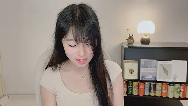 Onechestnut online show from May 2026 09:16:01 AM