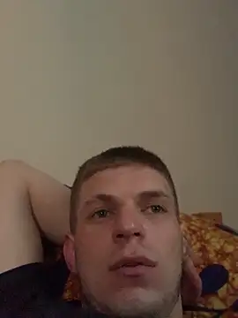 Snapshot of macho1347 chatting on March 2026 05:22:01 AM macho1347 online show from March 2026 05:22:01 AM