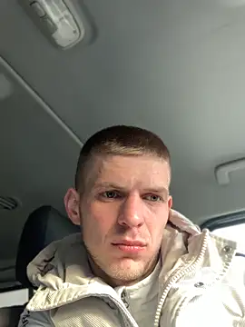 Snapshot of macho1347 chatting on April 2026 03:53:02 PM macho1347 online show from April 2026 03:53:02 PM