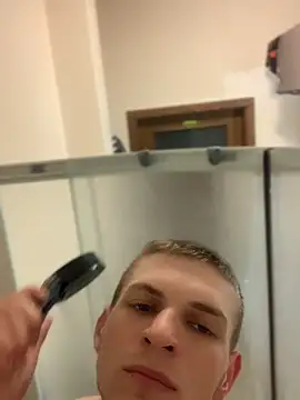 Snapshot of macho1347 chatting on April 2026 10:21:02 PM macho1347 online show from April 2026 10:21:02 PM