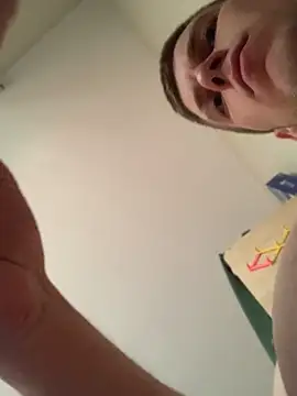 Snapshot of macho1347 chatting on April 2026 07:14:01 AM macho1347 online show from April 2026 07:14:01 AM