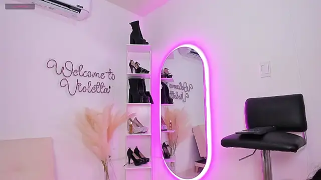 Snapshot of violetta_pretty chatting on March 2026 08:14:01 PM violetta pretty online show from March 2026 08:14:01 PM