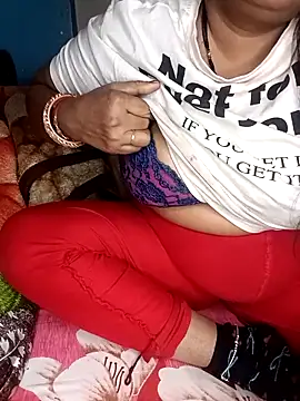 Snapshot of Heart-Kavya chatting on December 2025 05:18:02 PM Heart-Kavya online show from December 2025 05:18:02 PM