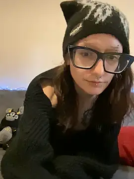 Snapshot of severingratty chatting on February 2026 09:45:01 AM severingratty online show from February 2026 09:45:01 AM