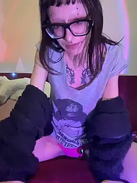 Snapshot of severingratty chatting on March 2026 12:01:02 PM severingratty online show from March 2026 12:01:02 PM