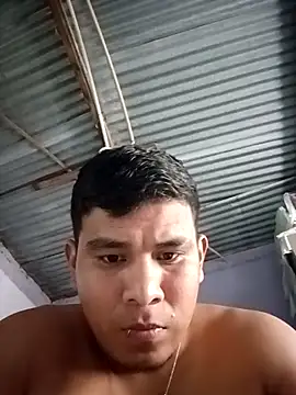 Oscariin96 online show from February 2026 07:23:02 PM