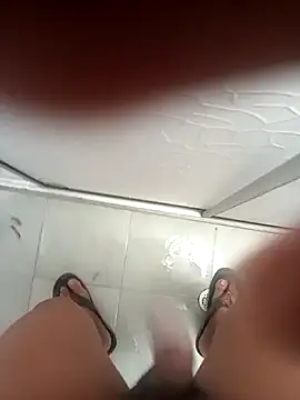 Oscariin96 online show from March 2026 02:13:01 PM