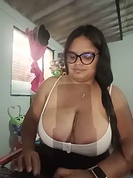 Snapshot of luluboobs9 chatting on June 2026 08:19:02 PM luluboobs9 online show from June 2026 08:19:02 PM