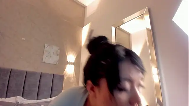 Lunaa bellaa online show from January 2026 07:41:01 PM