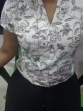 Anuforyou19 online show from September 2025 05:13:02 PM